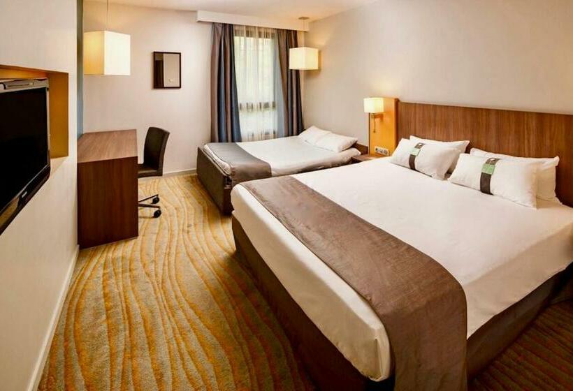 اتاق خانوادگی, Holiday Inn Lyon Vaise, An Ihg