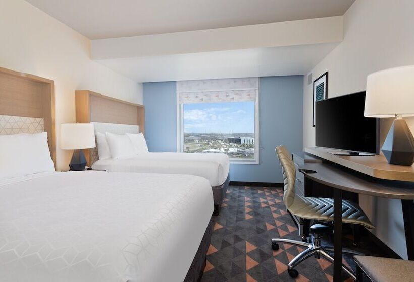 סוויטה, Holiday Inn & Suites Across From Universal Orlando, An Ihg