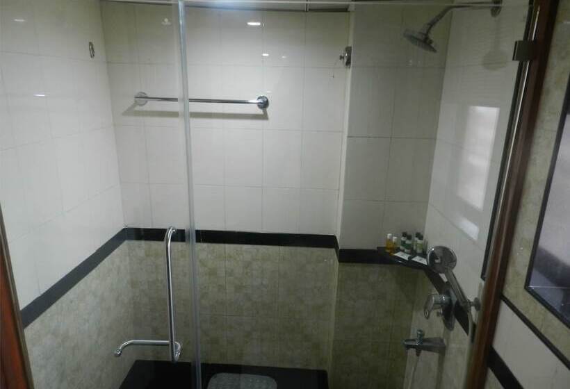 Апартаменты 1 Спальня, Regenta Place The Emerald
