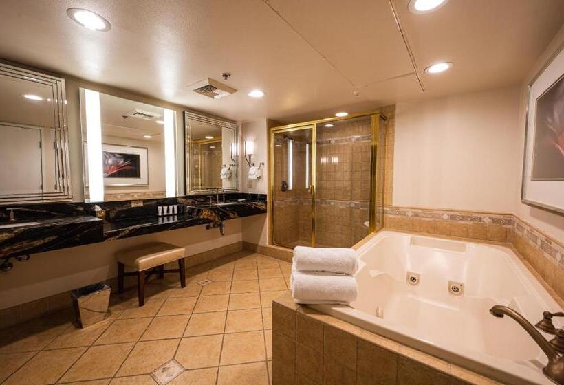 سوئیت با تخت بزرگ, Sunset Station Hotel & Casino