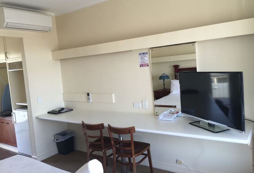חדר אקונומי, Aberdeen Motor Inn