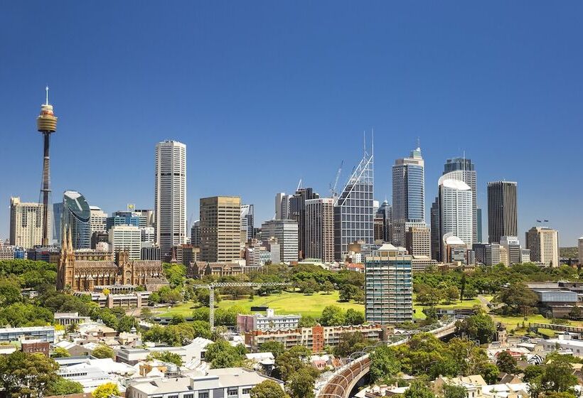 스탠다드 룸, Holiday Inn Sydney Potts Point