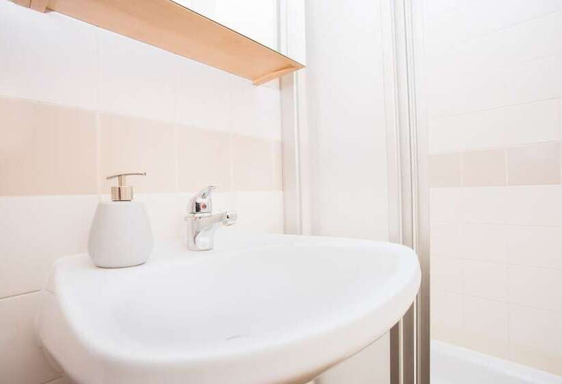 스탠다드 룸, Mynext   Hotel Rudy