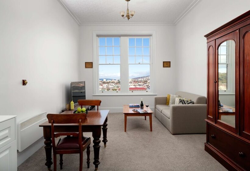 스위트, Rydges Hobart