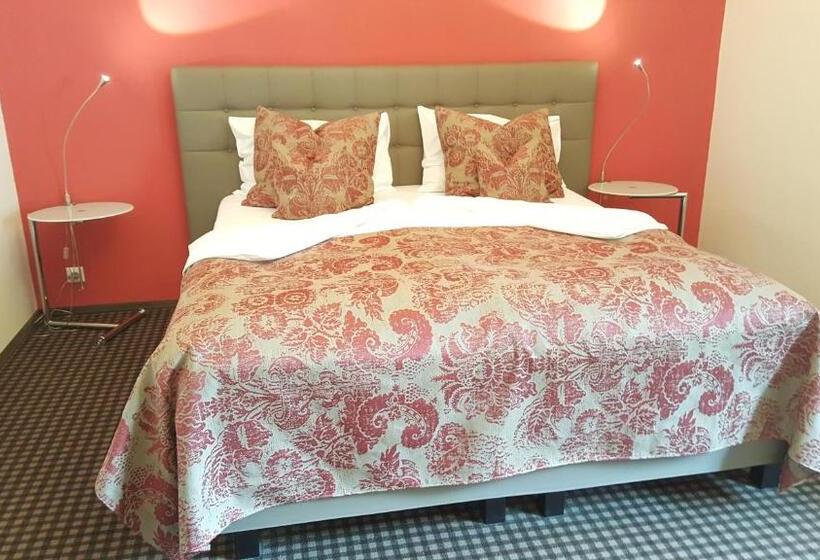 스위트, Landhotel Jagdhof