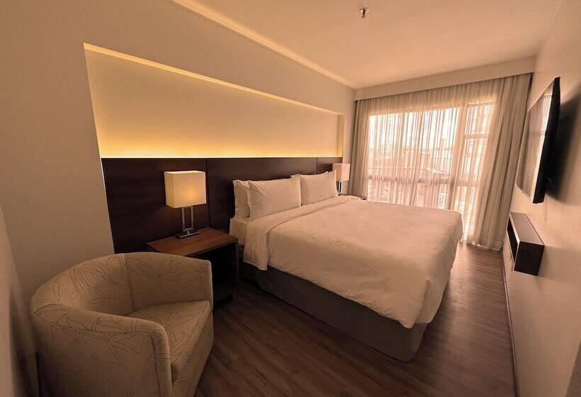 스위트, Flat Particular Hotel Kubitschek