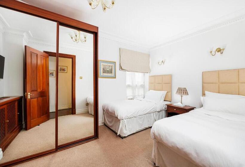 آپارتمان 3 خوابه, Carlton Court   Mayfair