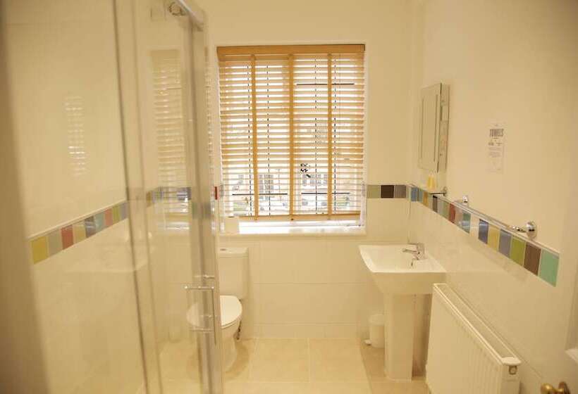 ベーシックルーム, B+b York