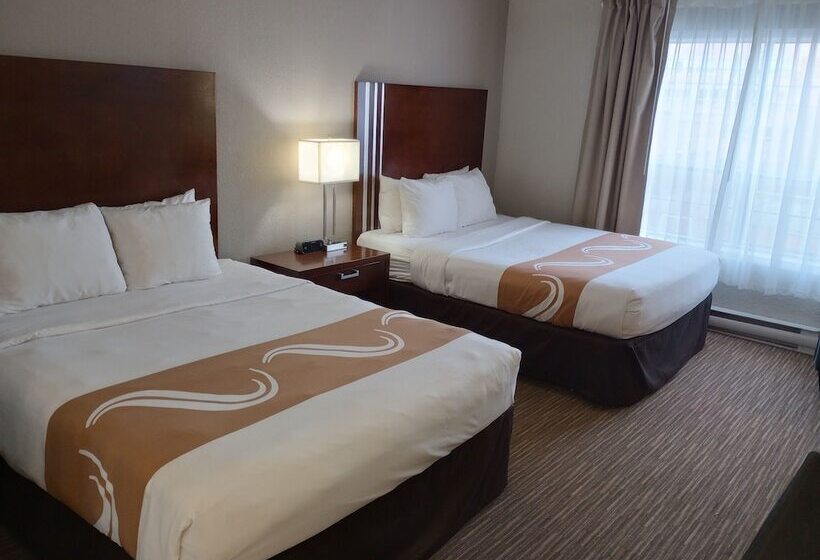 スーペリアールーム, Quality Inn Downtown Inner Harbour