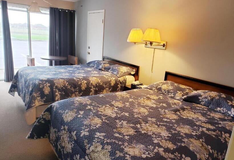 Номер Стандарт, Town N Country Motor Inn