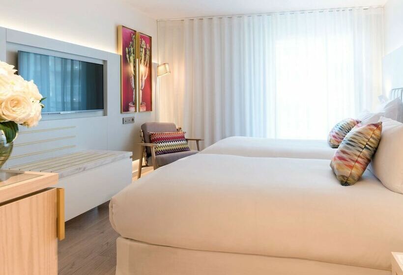 발코니 디럭스 룸, Croisette Beach Cannes  Mgallery