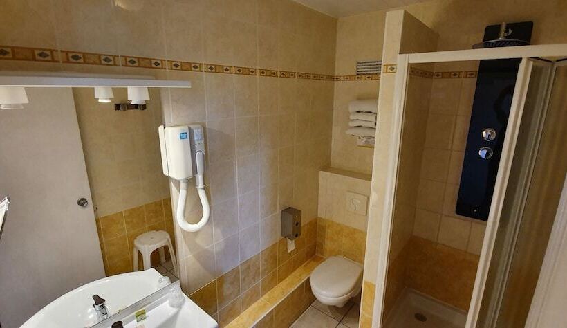Номер Superior Вид на Море, Hôtel Windsor Contact Hôtel