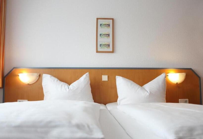 Standardzimmer, Businesshotel Berlin