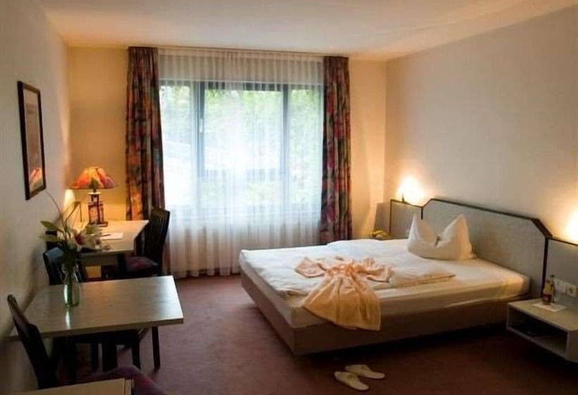 Номер Стандарт, City Hotel Fortuna Reutlingen