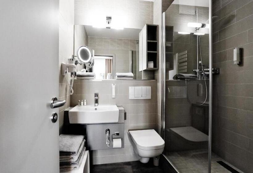 ファミリールーム, Konsumhotel Dorotheenhof Weimar