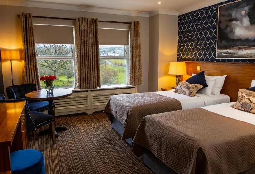 Номер Стандарт, The Lakeside Hotel & Leisure Centre