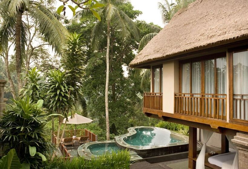 ツーベッドルーム　ヴィラ, Kamandalu Ubud