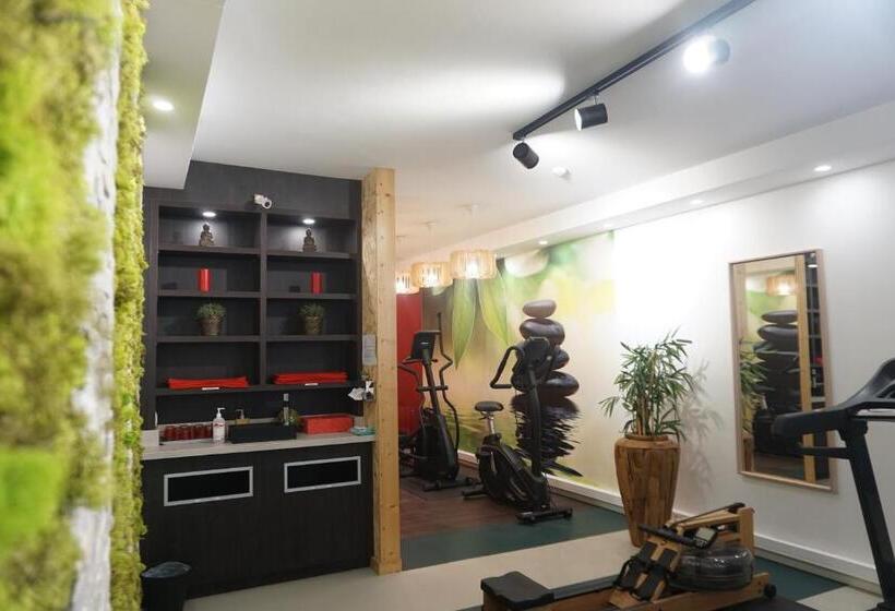 Номер Стандартный с Видом, Ambassadeur Hotel   Cherbourg Port De Plaisance