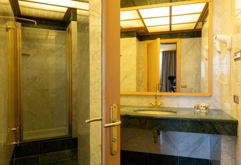 سوییت, City Life Hotel Poliziano, By R Collection Hotels