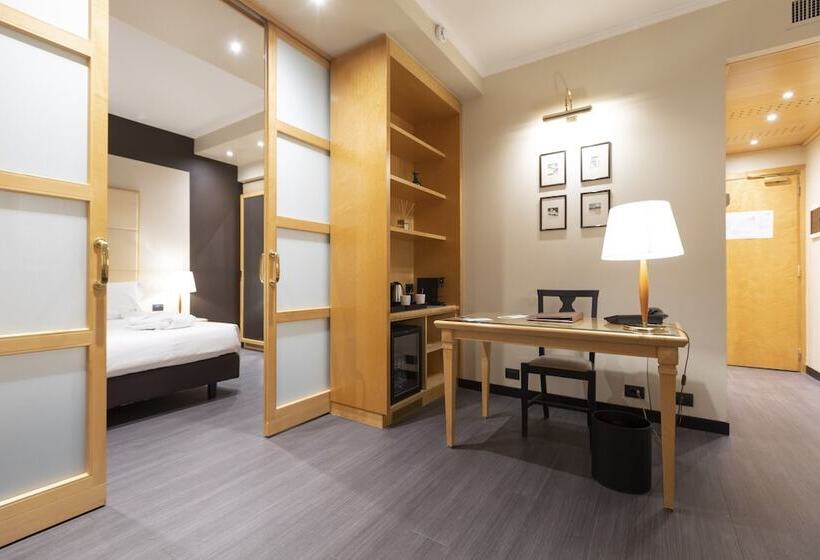 سوییت, City Life Hotel Poliziano, By R Collection Hotels