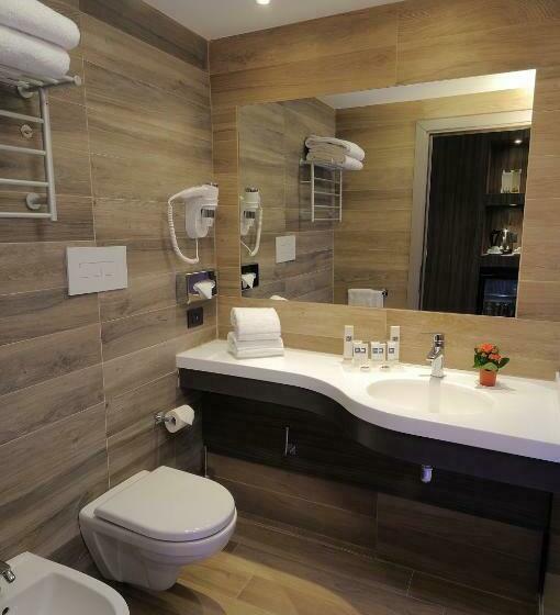 带2个双人床的标准工作室, Ih Hotels Milano Lorenteggio