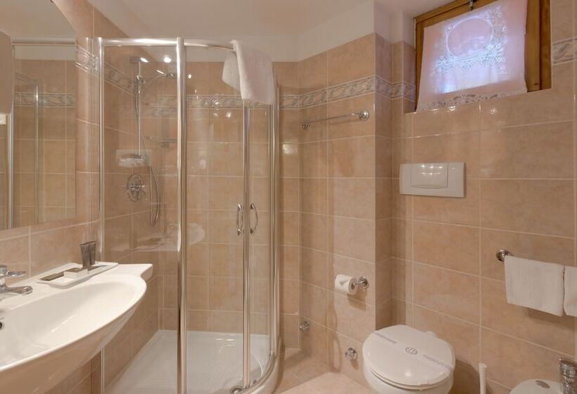 اتاق استاندارد, Style Hotel Grifone