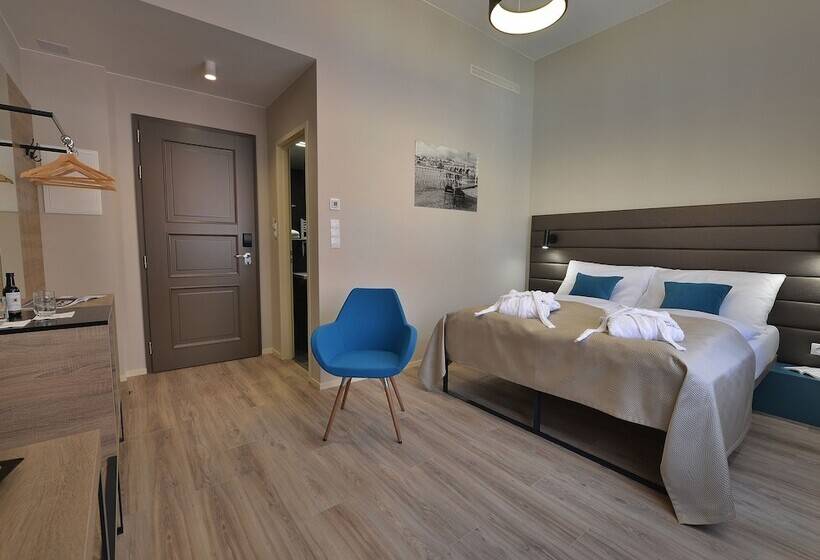 스탠다드 발코니 룸, Ea Hotel New Town