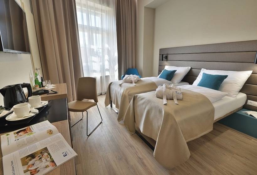 Quarto Estandar, Ea Hotel New Town