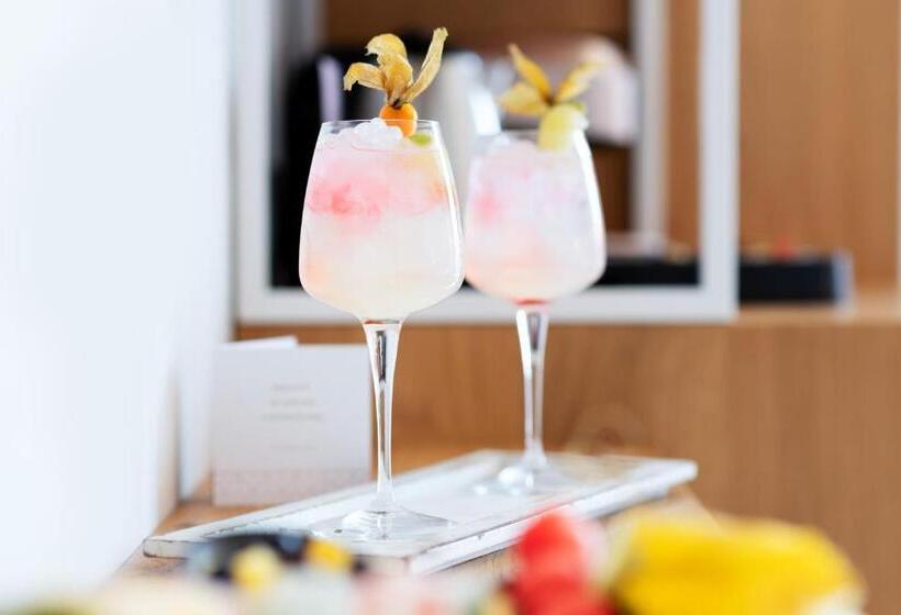 家庭套房, Sea Level Hotel   Adults Only 16 Plus
