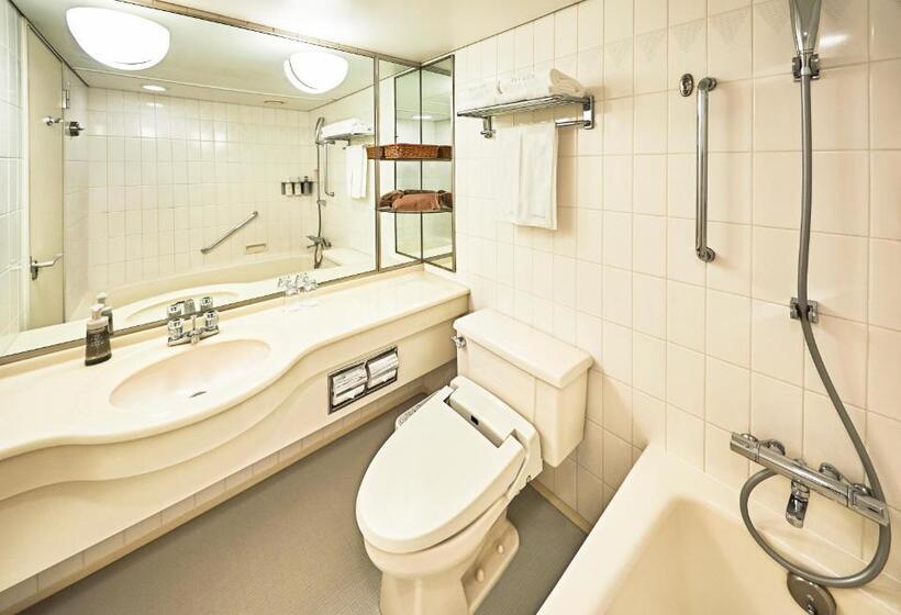 Номер Премиум, One Station Hotel Kumamoto  Dlight Life & Hotels