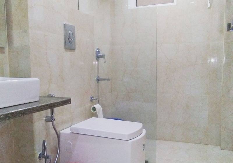 اتاق لوکس, Bodhgaya Seven Inn Hotel N Restaurant