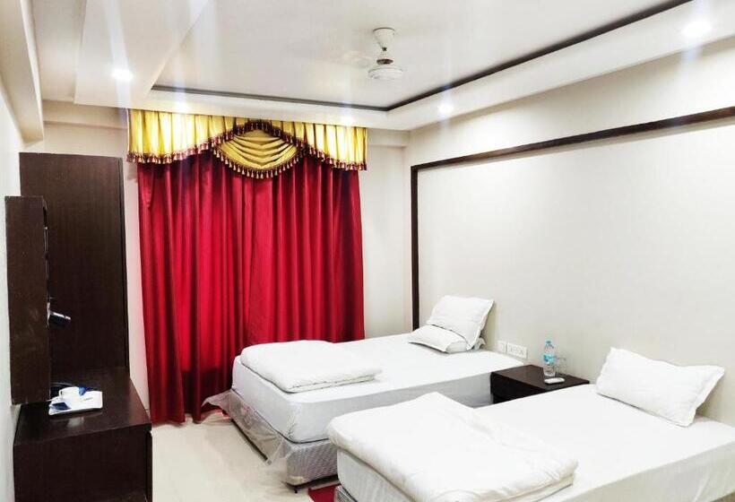 اتاق لوکس با چشم‌انداز شهر, Bodhgaya Seven Inn Hotel N Restaurant