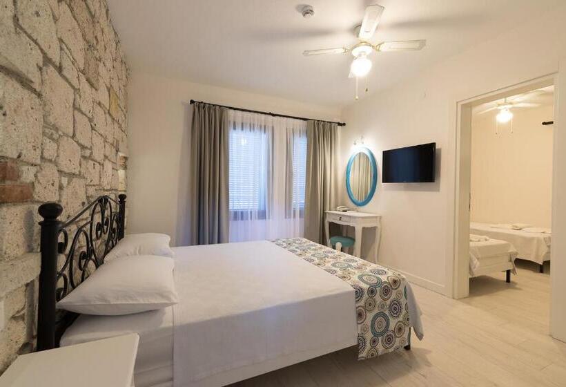 سوییت لوکس, Bademli Konak Otel