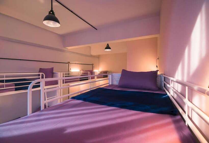 تختخواب در اتاق مشترک, Bed Attitude Guesthouse Langkawi   Hostel