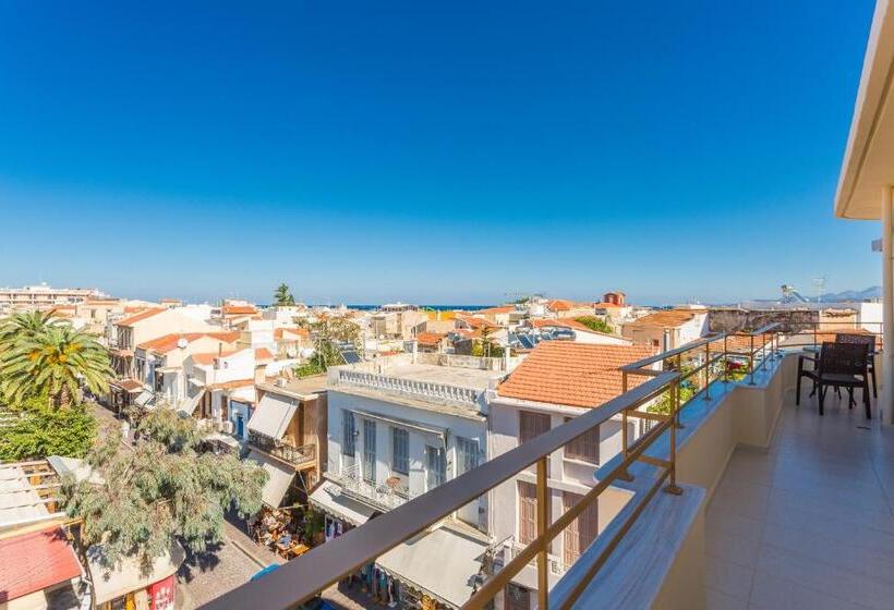 סוויטה דלוקס, Polyxenia Suites