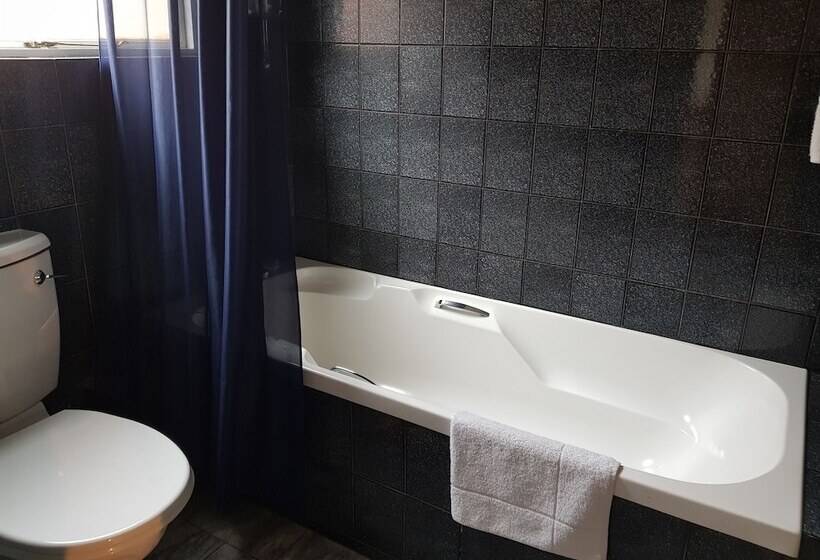 Quarto Estandar, Oceans Hotel & Self Catering