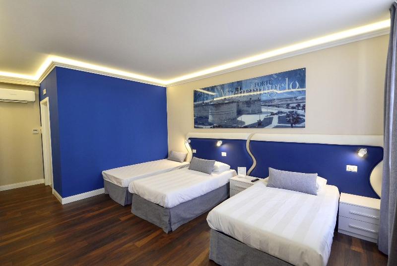 Quarto Estandar, Oceans Hotel & Self Catering
