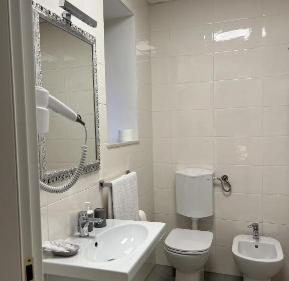 اتاق استاندارد, Genova Liberty