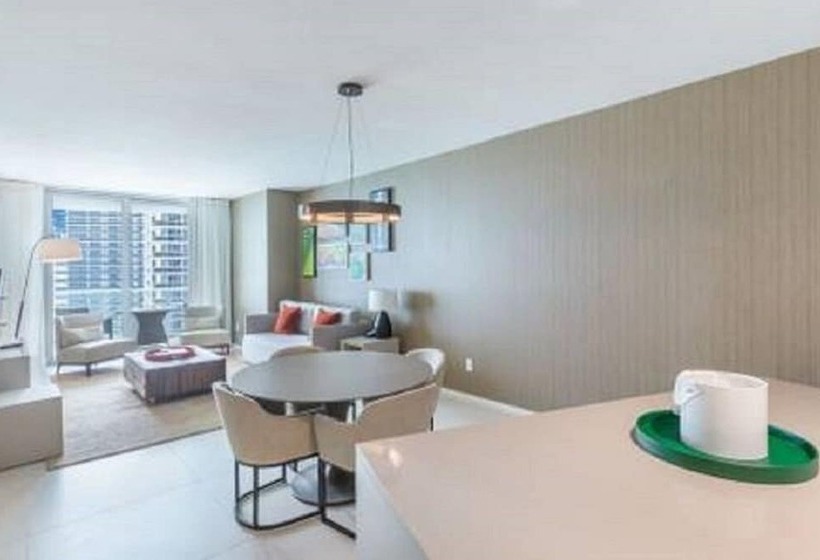 １ベッドルームアパートメント, Hyde Beach House Apartments