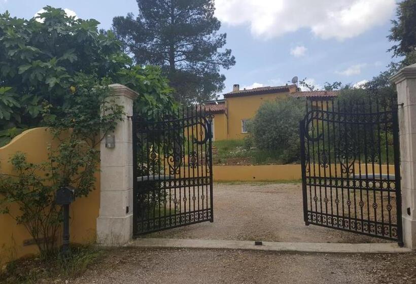 Люкс 2 Спальни, La Villa Provençale