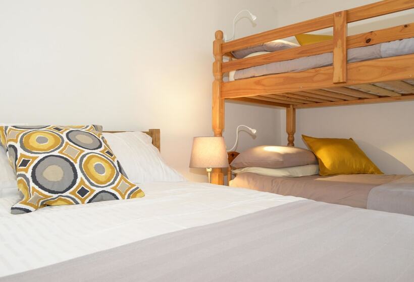 Семейный Номер, Gallt Y Glyn Hostel