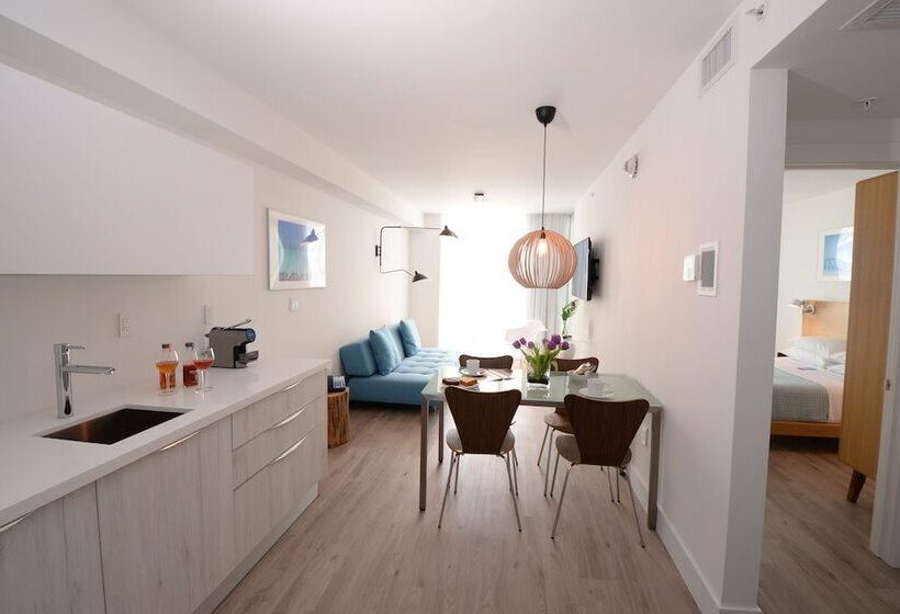 Пентхаус Люкс, 6080 Design Hotel By Eskape Collection
