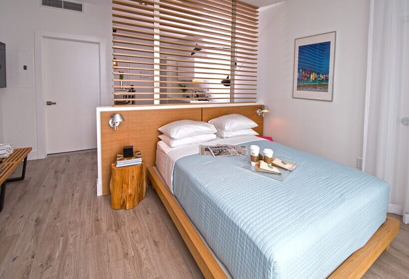 Студио Стандарт с Балконом, 6080 Design Hotel By Eskape Collection