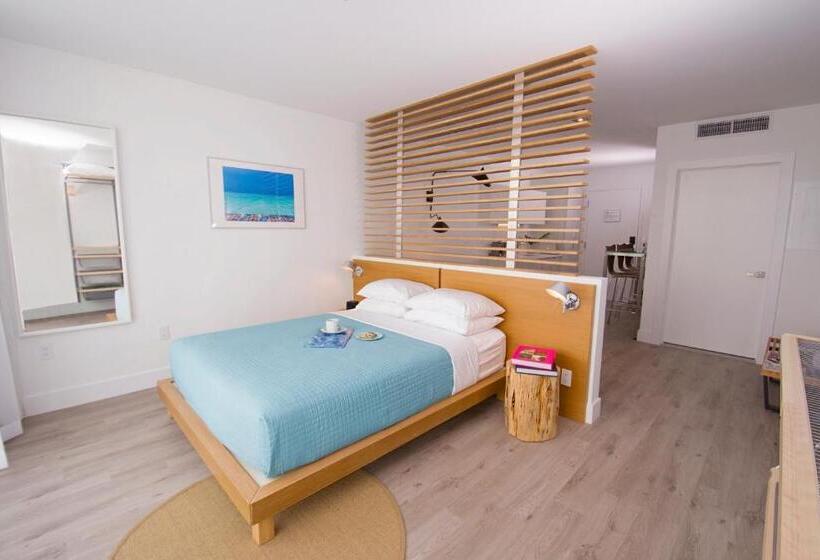 Студия Стандарт, 6080 Design Hotel By Eskape Collection