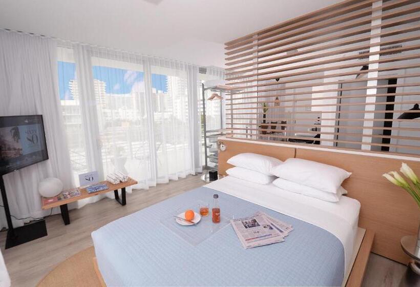 Студио Стандарт с Балконом, 6080 Design Hotel By Eskape Collection