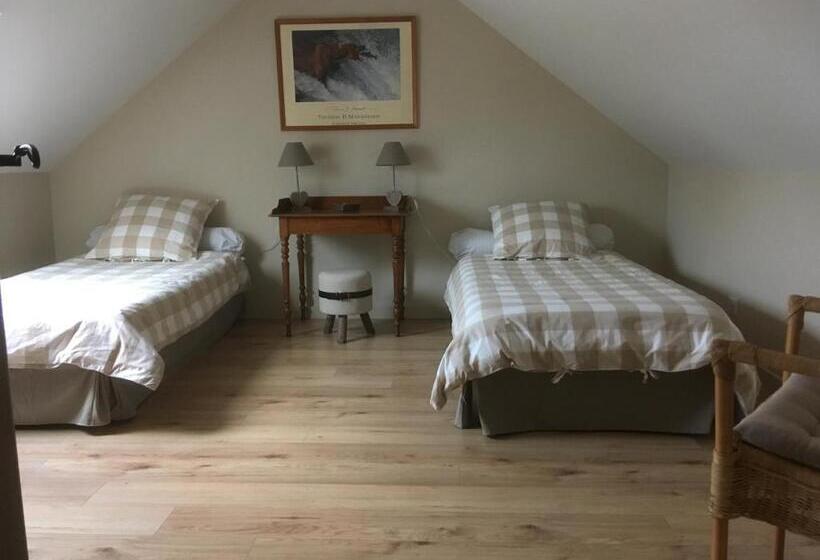 Семейный Номер, L'auberge Du Mont