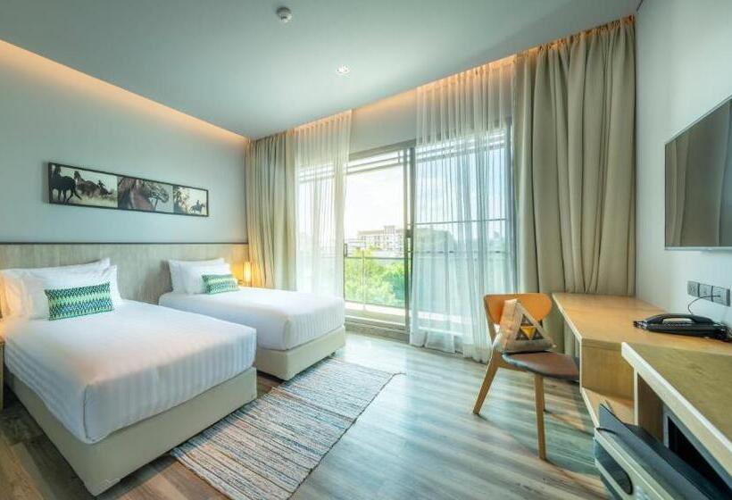 Номер Superior, Aisana Hotel Korat