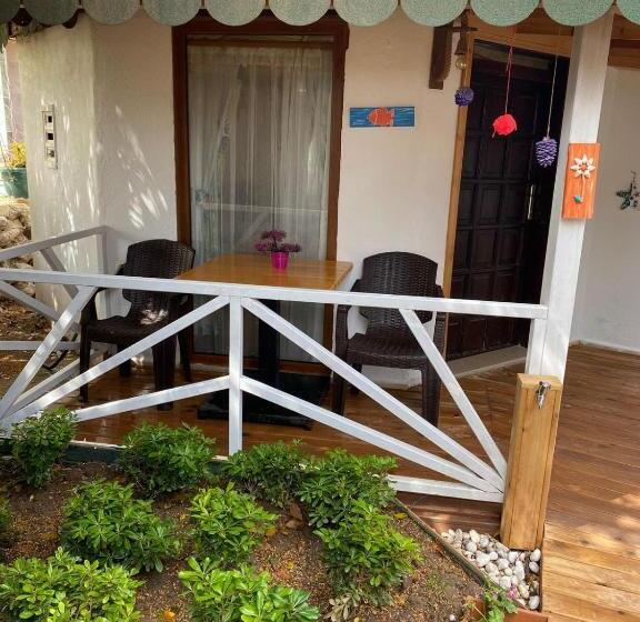 Номер Deluxe, Kara Kedi Beach Bungalow