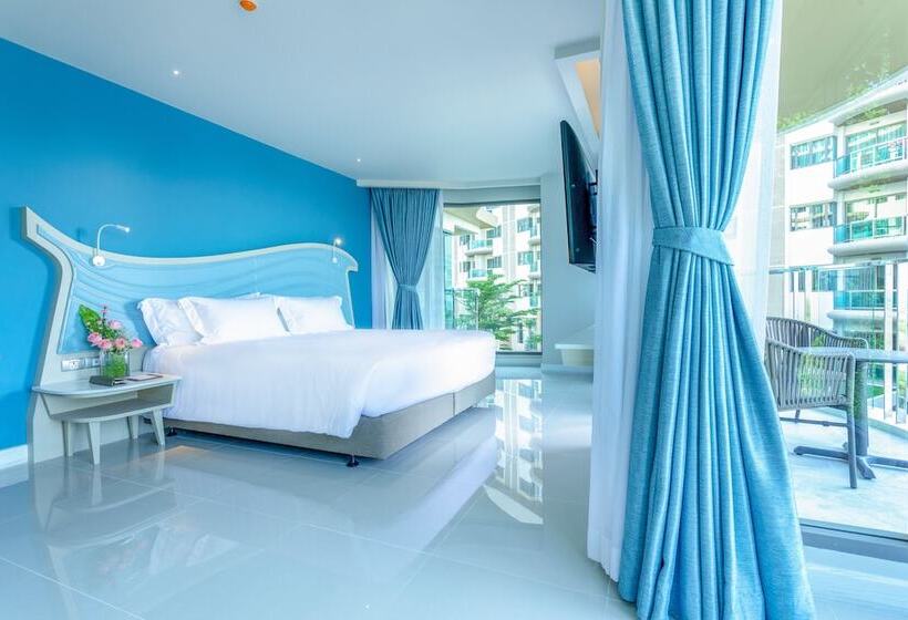 اتاق لوکس با چشم‌انداز دریا, Centara Sonrisa Residences & Suites Sriracha