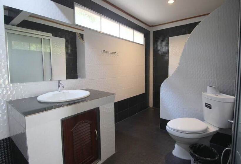 اتاق استاندارد, Koh Kood Far East Resort